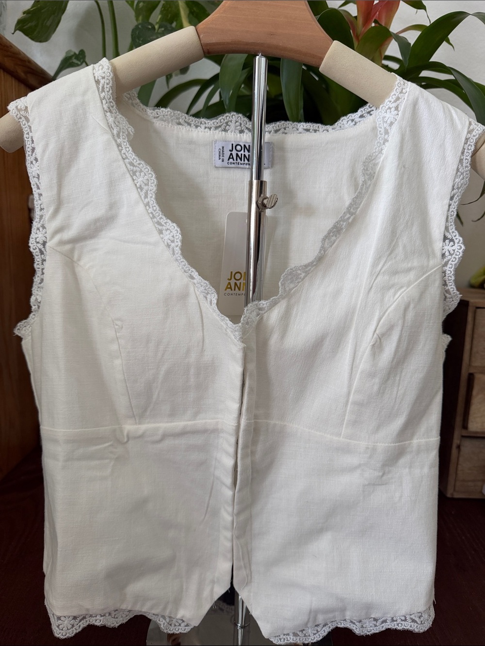 Jon & Anna White Cotton Lace-Trim  Vest